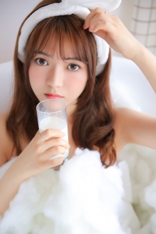 日系蕾丝内衣文胸套装